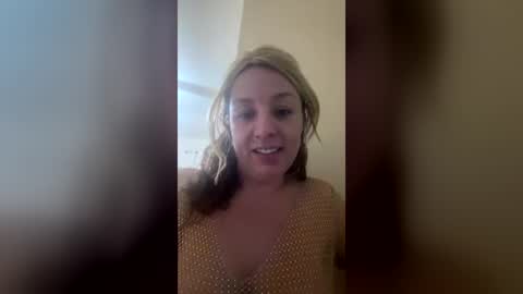 Snapshot of monroelovesyou chatting on 07.03.26 Monroe online show from 07.03.26