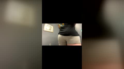 Snapshot of montana6897 chatting on 05.04.26 Kingalby817 online show from 05.04.26