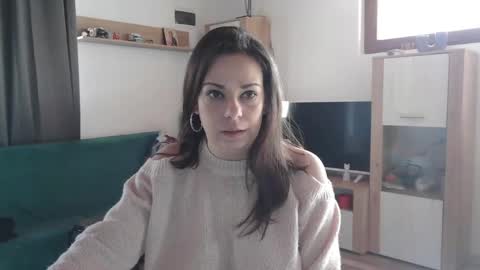 Monse online show from 02.11.25