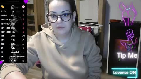 Monse online show from 02.13.25