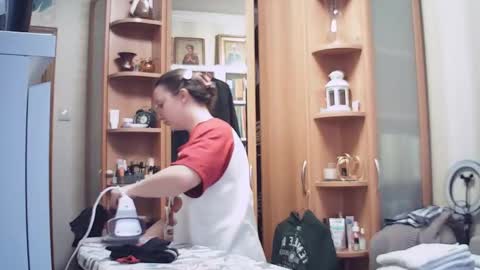 moodiemira online show from 11.25.25