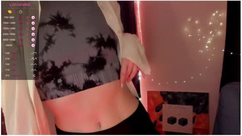 Roxy online show from 01.22.25