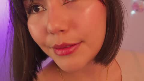 Im a independent model  Welcome online show from 04.17.26