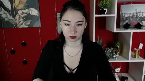 Snapshot of moon_foxy_ chatting on 01.05.25 Diana online show from 01.05.25