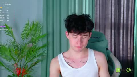 moon_gloww online show from 04.01.26