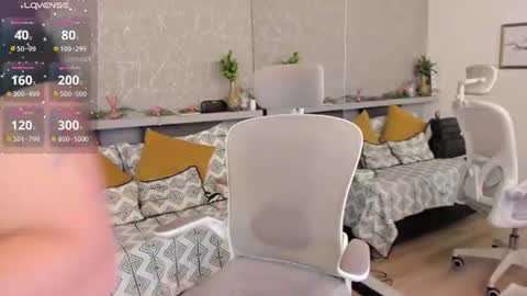 Sarah online show from 07.08.26