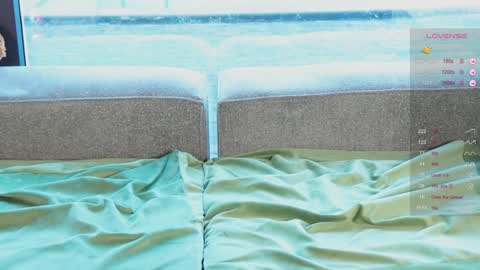 Snapshot of moon_night_anna chatting on 02.07.25 Anna Trass online show from 02.07.25