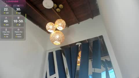 Luna  online show from 10.25.25