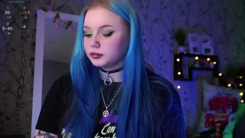 Emilia online show from 02.20.25