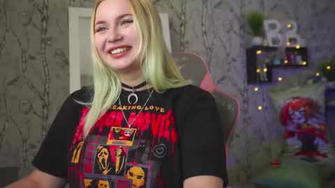 Emilia online show from 02.03.26