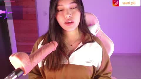 Snapshot of moonbella_bell chatting on 03.17.26 bell online show from 03.17.26