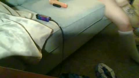 Snapshot of moonbutterfly94 chatting on 12.27.24 moonbutterfly94 online show from 12.27.24