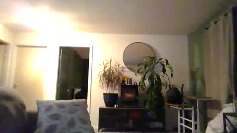 Snapshot of moonbutterfly94 chatting on 11.01.25 moonbutterfly94 online show from 11.01.25