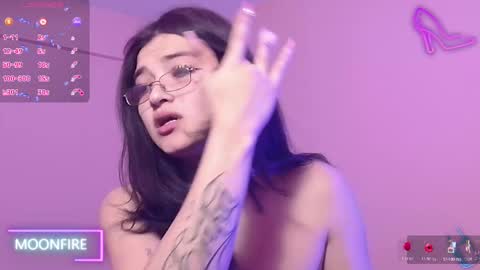 Snapshot of moonfiredance chatting on 11.26.25 Nicky online show from 11.26.25