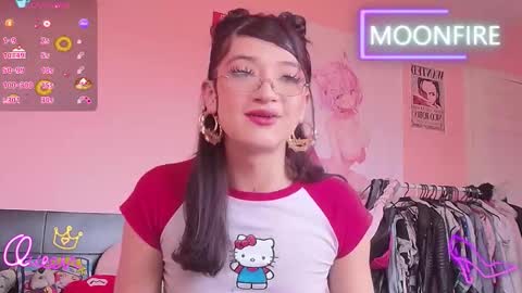 Snapshot of moonfiredance chatting on 01.10.26 Nicky online show from 01.10.26