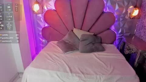 Moon online show from 12.09.24