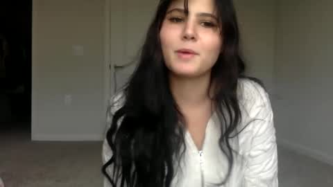 mooni minx online show from 11.18.25