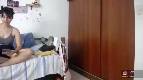 moonlunita online show from 09.09.25