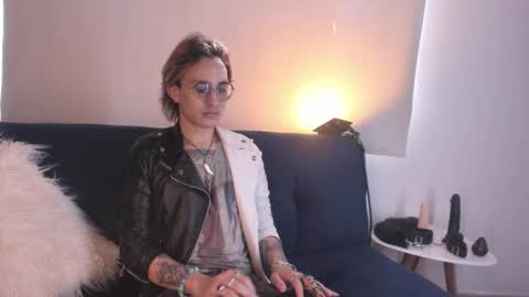 Moon online show from 10.01.25