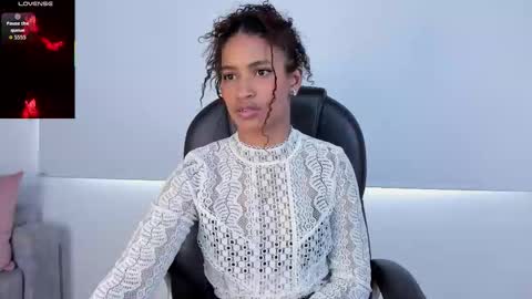 Snapshot of moonrose_1 chatting on 03.28.26 Rosa online show from 03.28.26