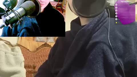 Snapshot of moonsire chatting on 01.07.25 Moonsire online show from 01.07.25