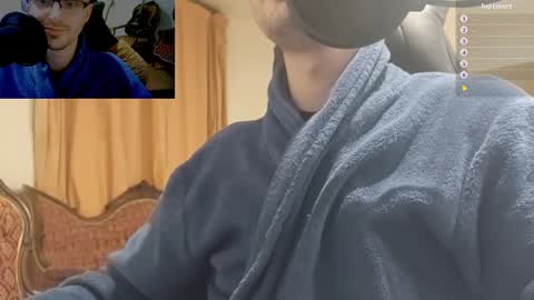 Snapshot of moonsire chatting on 01.19.25 Moonsire online show from 01.19.25