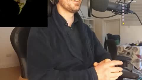 Snapshot of moonsire chatting on 01.29.25 Moonsire online show from 01.29.25