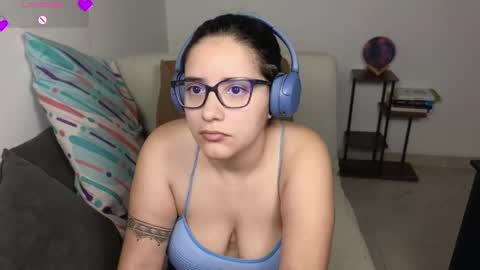 Moon Woman online show from 05.09.26