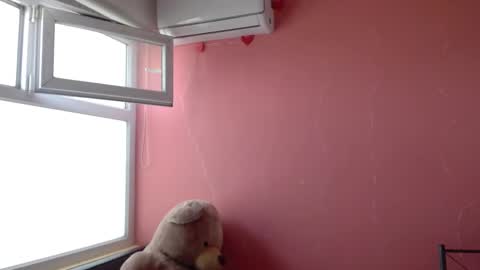 Mora Haze 3 online show from 02.19.25