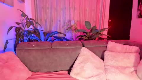 Snapshot of moradaniels chatting on 03.09.25   online show from 03.09.25