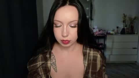 Snapshot of moranagoddess chatting on 06.08.26 Morana follow my boosty online show from 06.08.26