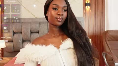 more hott online show from 11.20.25