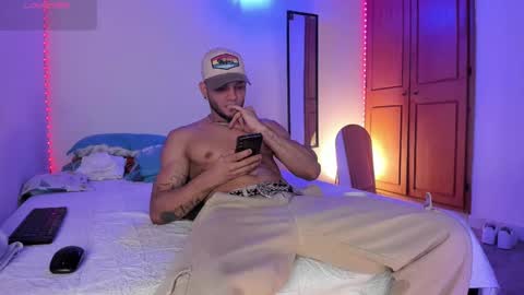 morenosiam online show from 10.19.25