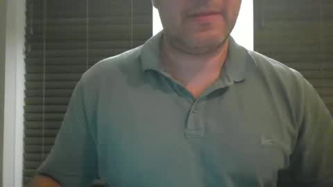 Snapshot of morepassion4u chatting on 10.17.25 morepassion4u online show from 10.17.25