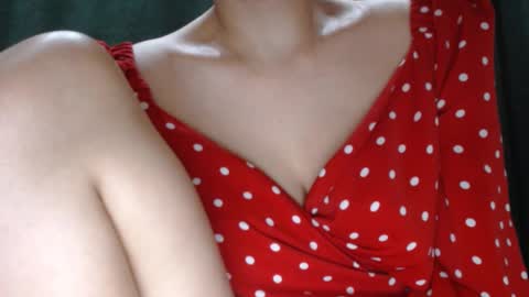 Snapshot of moreza99 chatting on 12.21.25 monika online show from 12.21.25