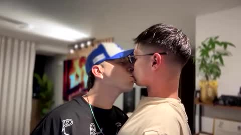   online show from 09.21.25