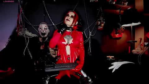 Snapshot of morganacrowley_ chatting on 01.10.26 Morgana online show from 01.10.26