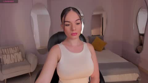 Morgan Hicks online show from 03.04.25