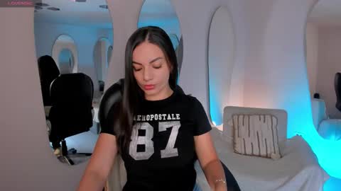 Morgan Hicks online show from 02.18.26