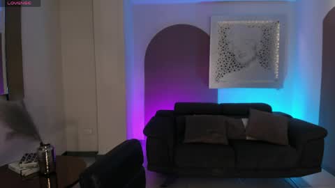 Morgan Hicks online show from 06.08.26