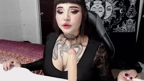 Morgan Moon online show from 11.10.25