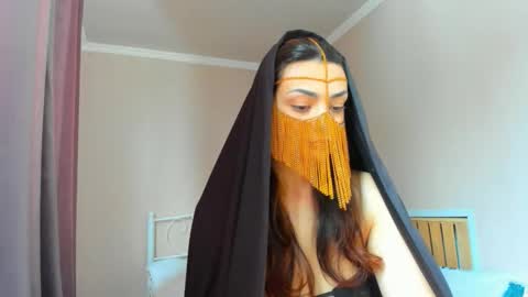 Medina online show from 02.07.26