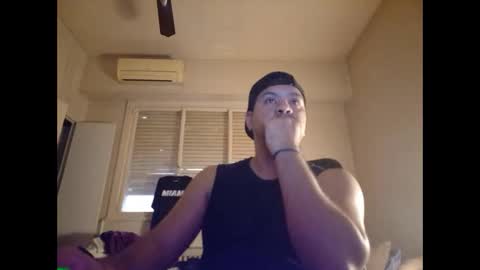 Snapshot of morocho777 chatting on 01.05.25 Bruno online show from 01.05.25