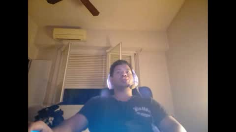 Snapshot of morocho777 chatting on 02.19.25 Bruno online show from 02.19.25