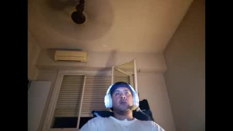 Snapshot of morocho777 chatting on 02.24.25 Bruno online show from 02.24.25