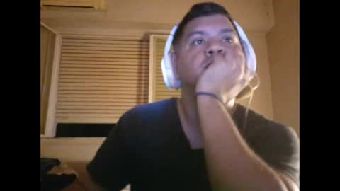 Snapshot of morocho777 chatting on 12.23.25 Bruno online show from 12.23.25