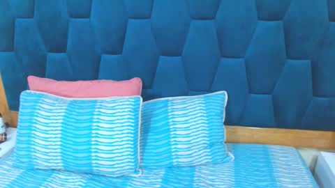 morrigan_luxus online show from 11.14.25