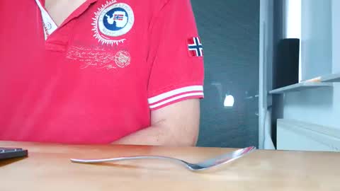 Snapshot of morris_01 chatting on 12.01.25 Morris online show from 12.01.25