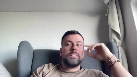 Snapshot of morty87geil chatting on 03.12.26 morty87geil online show from 03.12.26