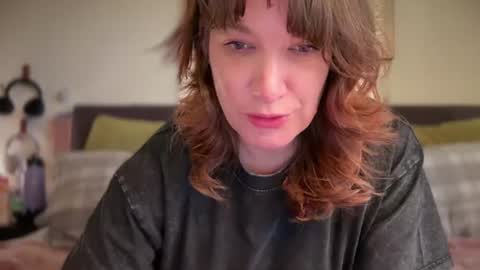 Snapshot of mossy_mommy chatting on 06.18.26 Mossy Mommy online show from 06.18.26